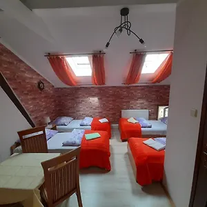 https://green-hostel.krakowhotelspoland.com