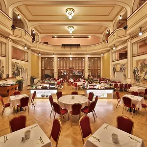 https://ariston.praguehotelsweb.com