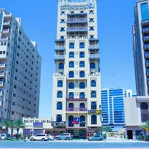 ريفليكشنز دبي